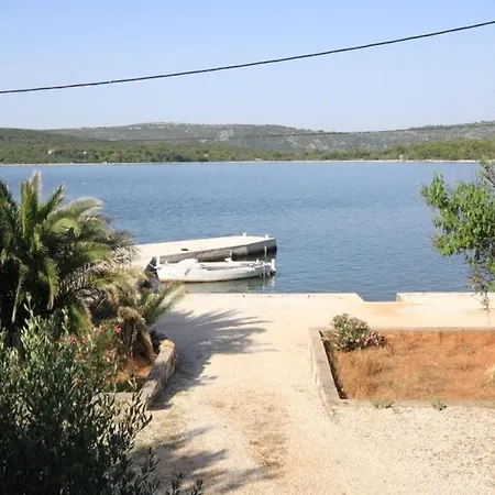 By The Sea Veli Rat, Dugi Otok - 8129 *